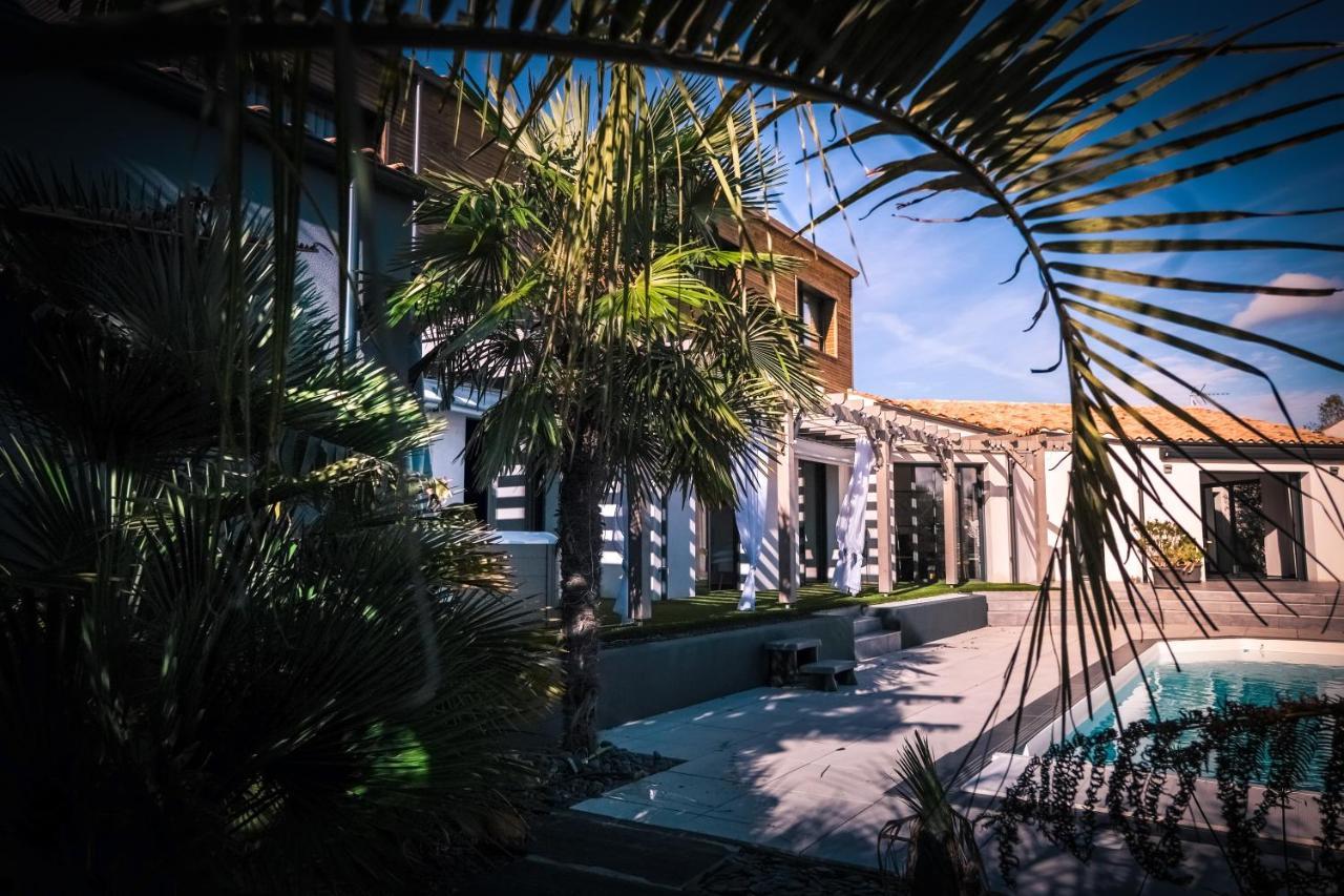 Suites By Aix Keys Avec Jacuzzi Privatif 5 Min Des Plages Fouras Saint-Laurent-de-la-Prée 外观 照片
